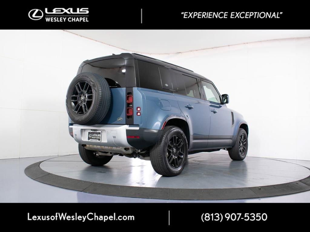 Used 2023 Land Rover Defender 110 S AWD/4WD image 6