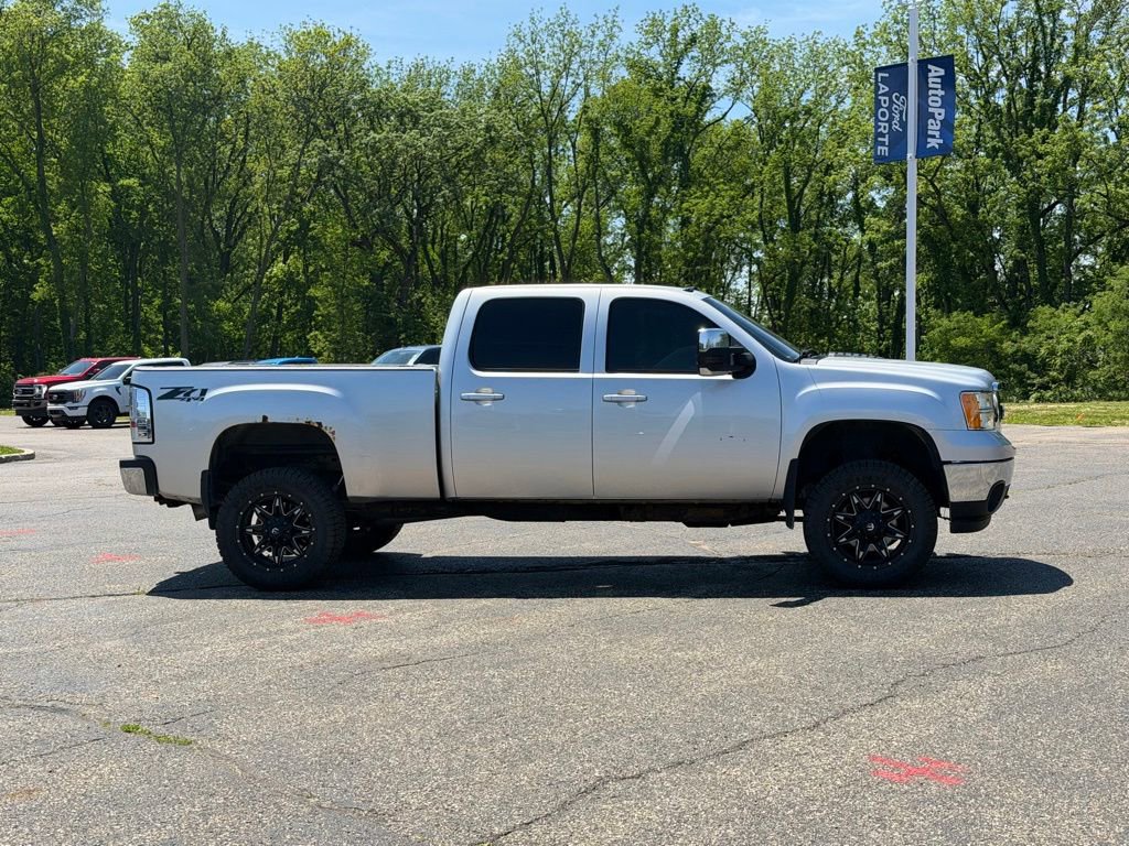 Used 2012 GMC Sierra 2500 SLT w/ SLT Convenience Package AWD/4WD image 5