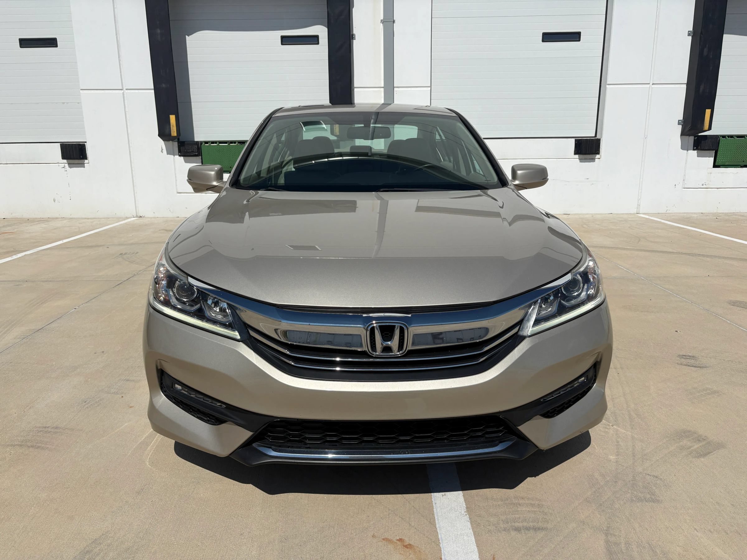 Used 2017 Honda Accord EX-L image 7