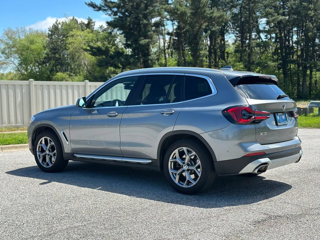 Used 2024 BMW X3 xDrive30i w/ Premium Package w/ZPA AWD/4WD image 7