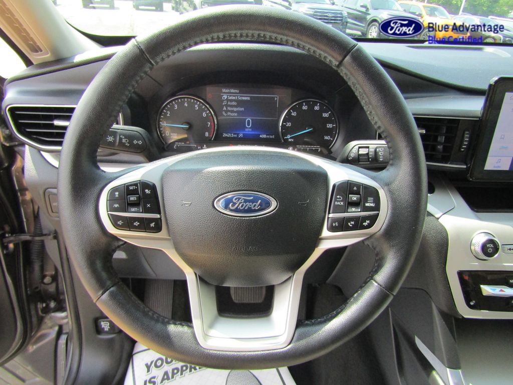 Certified 2024 Ford Explorer XLT w/ Equipment Group 202A AWD/4WD image 17