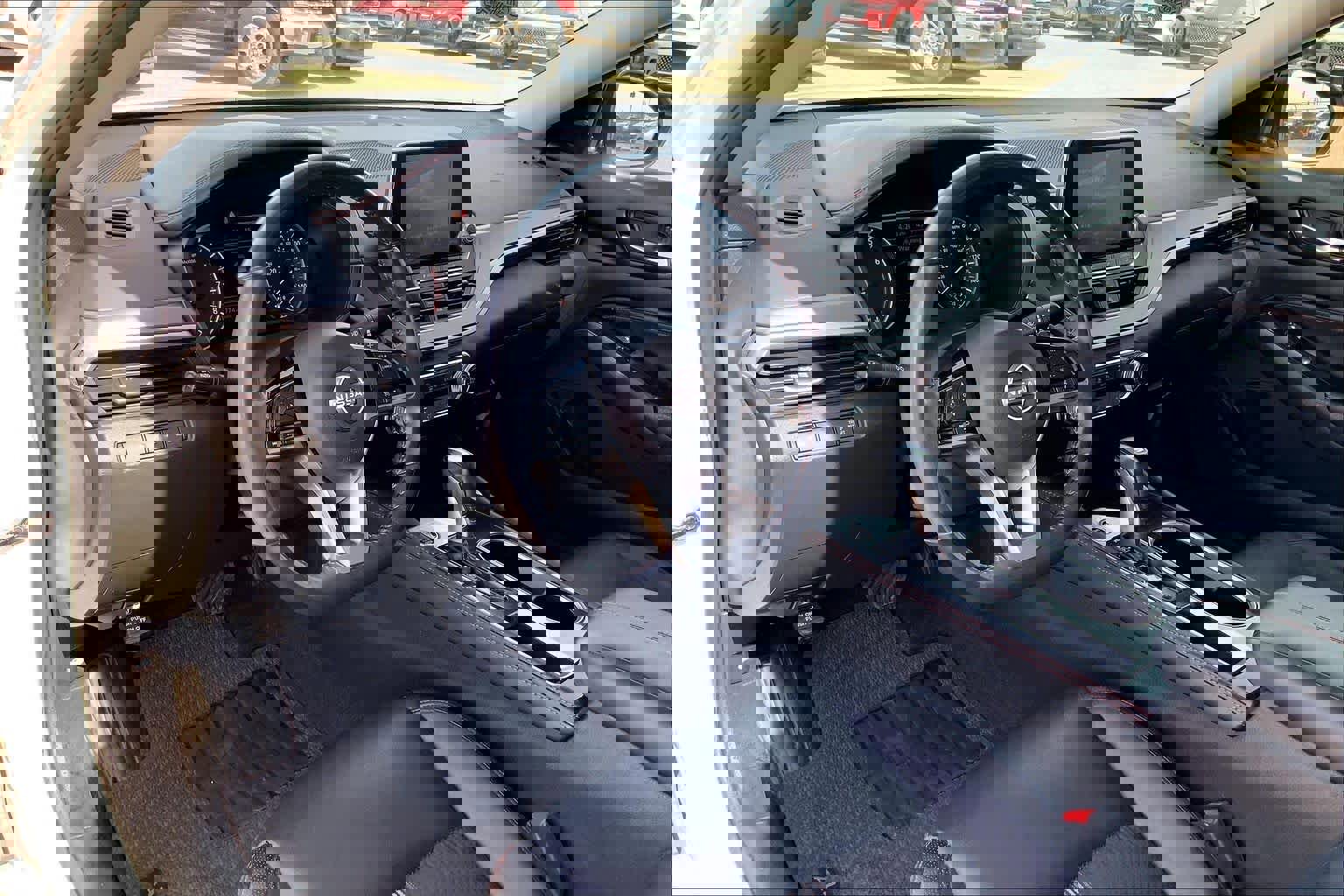 Used 2023 Nissan Altima 2.5 SR image 18