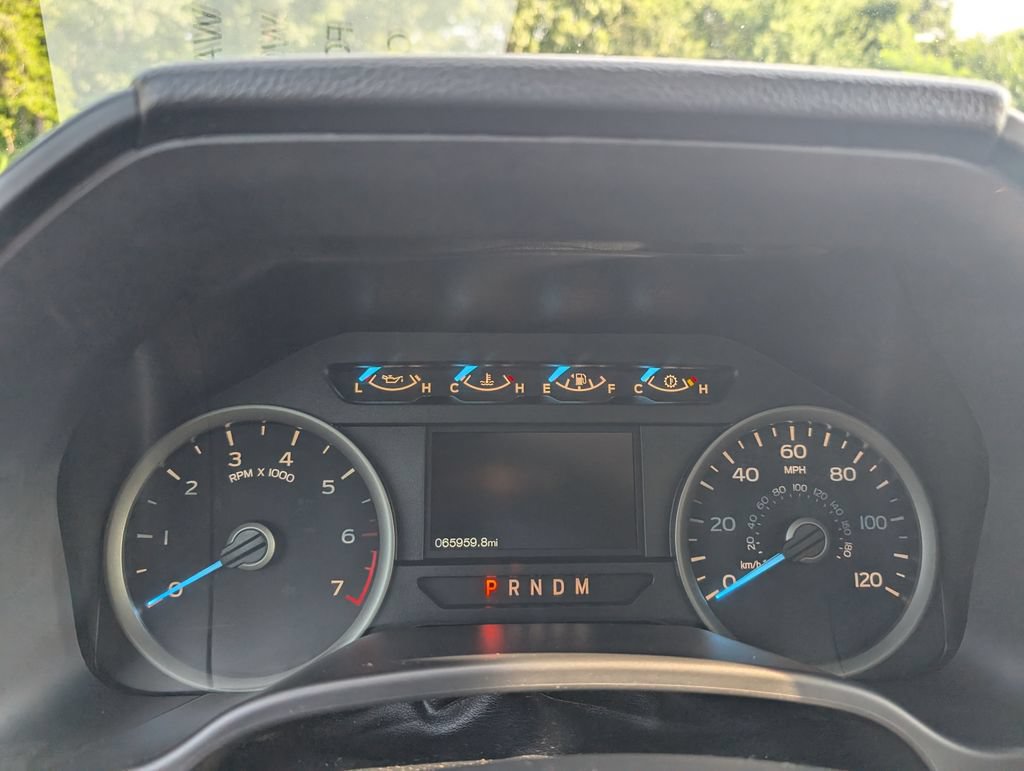 Used 2020 Ford F150 XLT w/ Equipment Group 302A Luxury AWD/4WD image 23