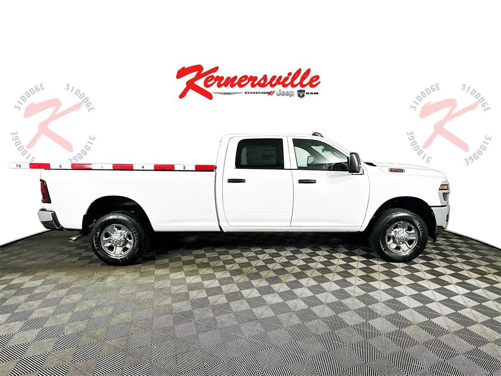 New 2026 RAM 3500 Tradesman image 8