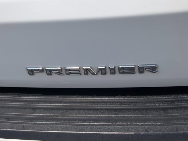 Used 2024 Chevrolet Tahoe Premier RWD image 14