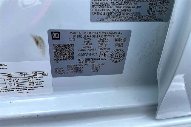 Used 2024 GMC Sierra 2500 Denali image 17