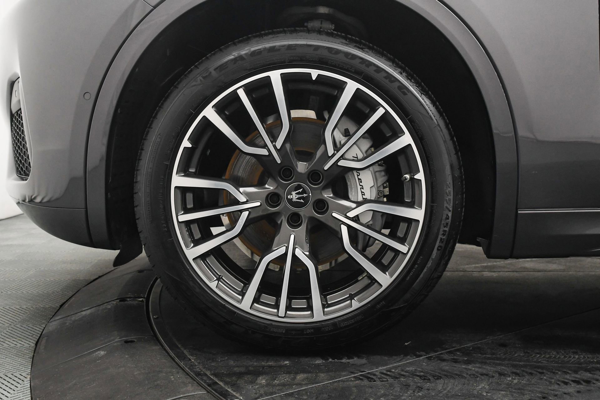 New 2025 Maserati Grecale GT image 30