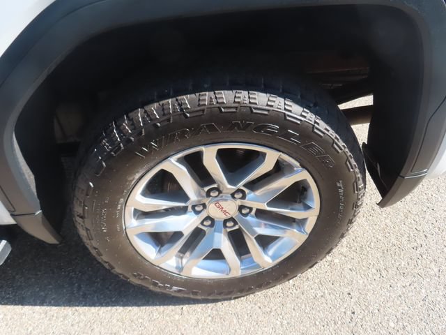 Used 2019 GMC Sierra 1500 SLT w/ SLT Premium Plus Package AWD/4WD image 18