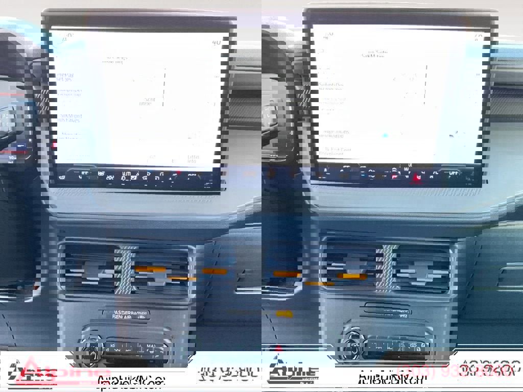 Used 2025 Ford Maverick Tremor image 11