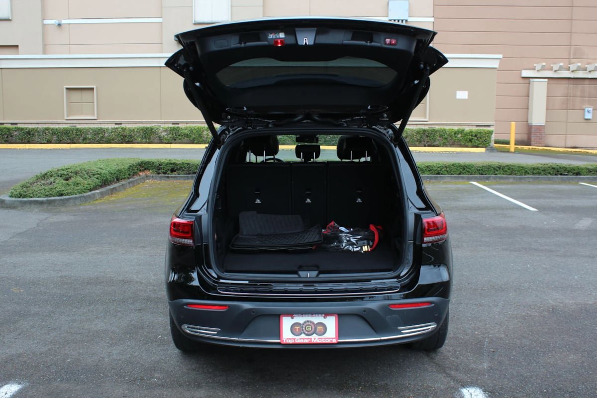 Used 2022 Mercedes-Benz EQB 300 4MATIC image 33
