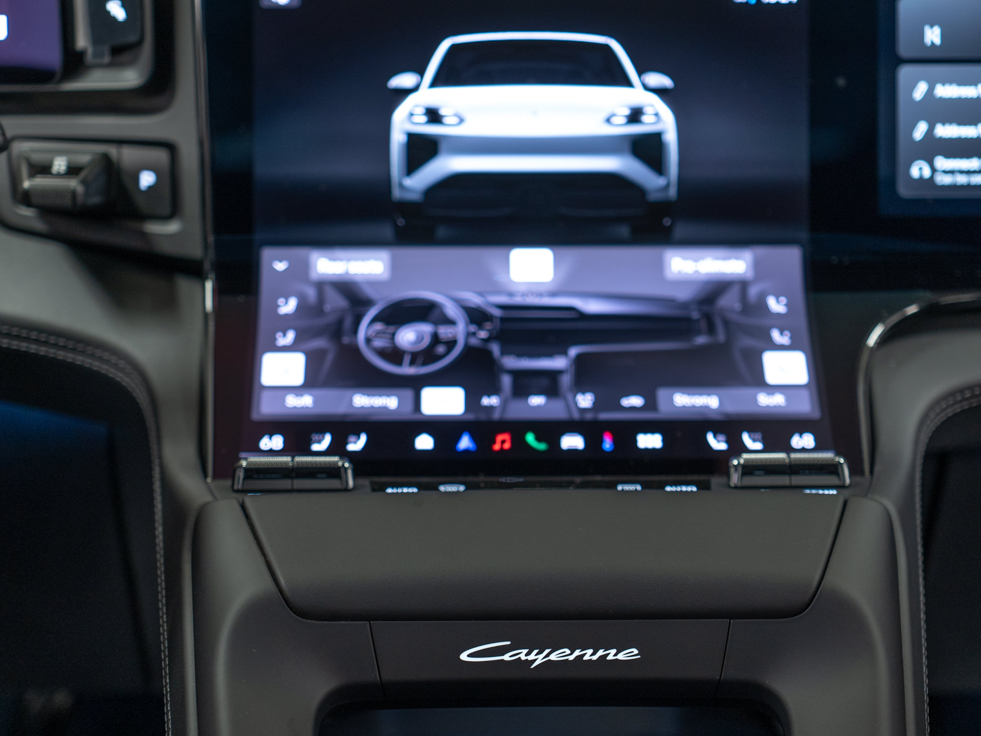 New 2026 Porsche Cayenne Turbo AWD/4WD image 28