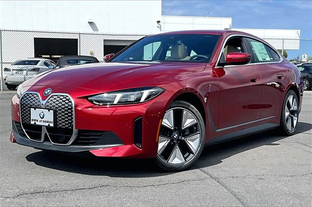 New 2025 BMW i4 eDrive40 w/ Parking Assistance Package