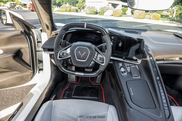 Used 2025 Chevrolet Corvette E-Ray AWD/4WD image 37