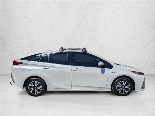 Used 2018 Toyota Prius Prime Advanced image 4