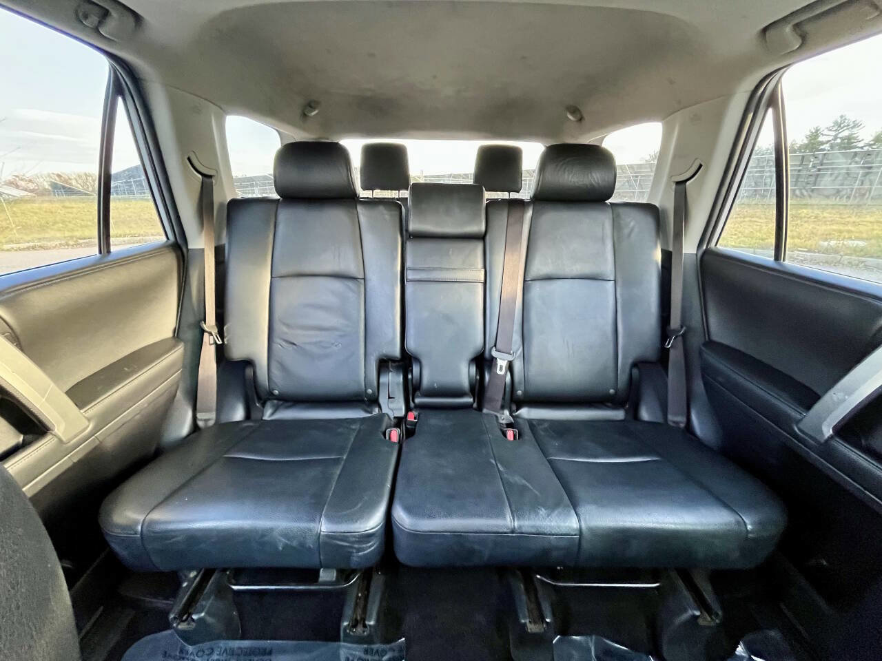 Used 2011 Toyota 4Runner Limited image 18