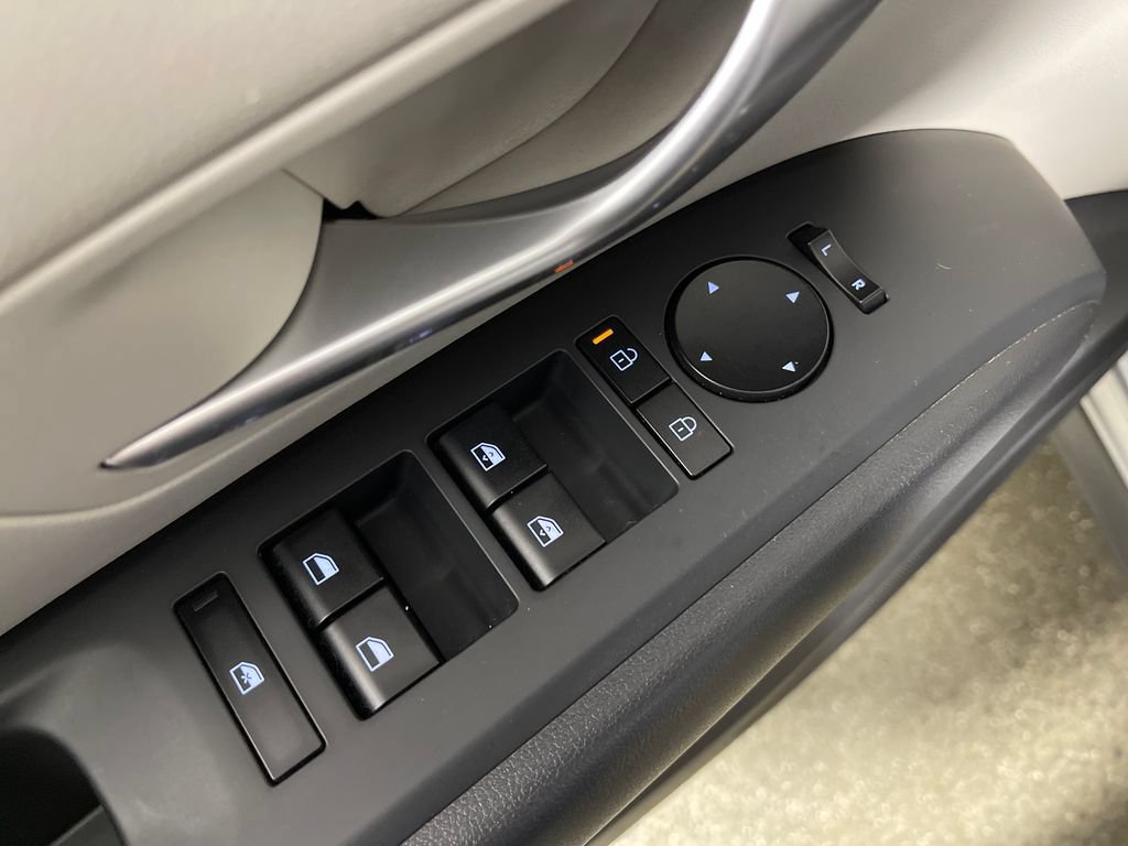 Certified 2025 Hyundai Tucson SEL AWD/4WD image 18