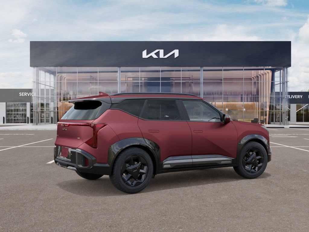 New 2027 Kia Seltos X-Line S w/ X-Line S Premium Package AWD/4WD image 6