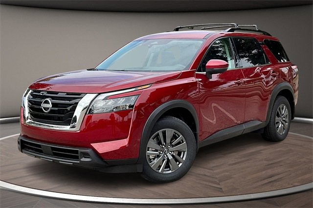 New 2025 Nissan Pathfinder SV