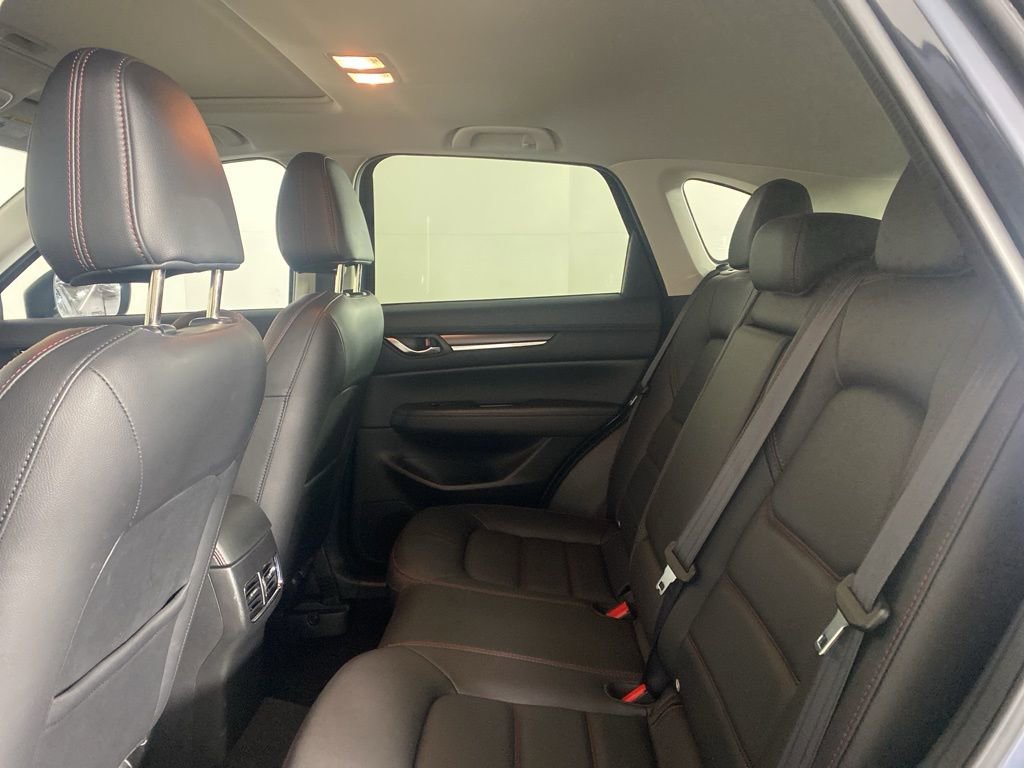 Used 2022 MAZDA CX-5 Carbon Edition image 19
