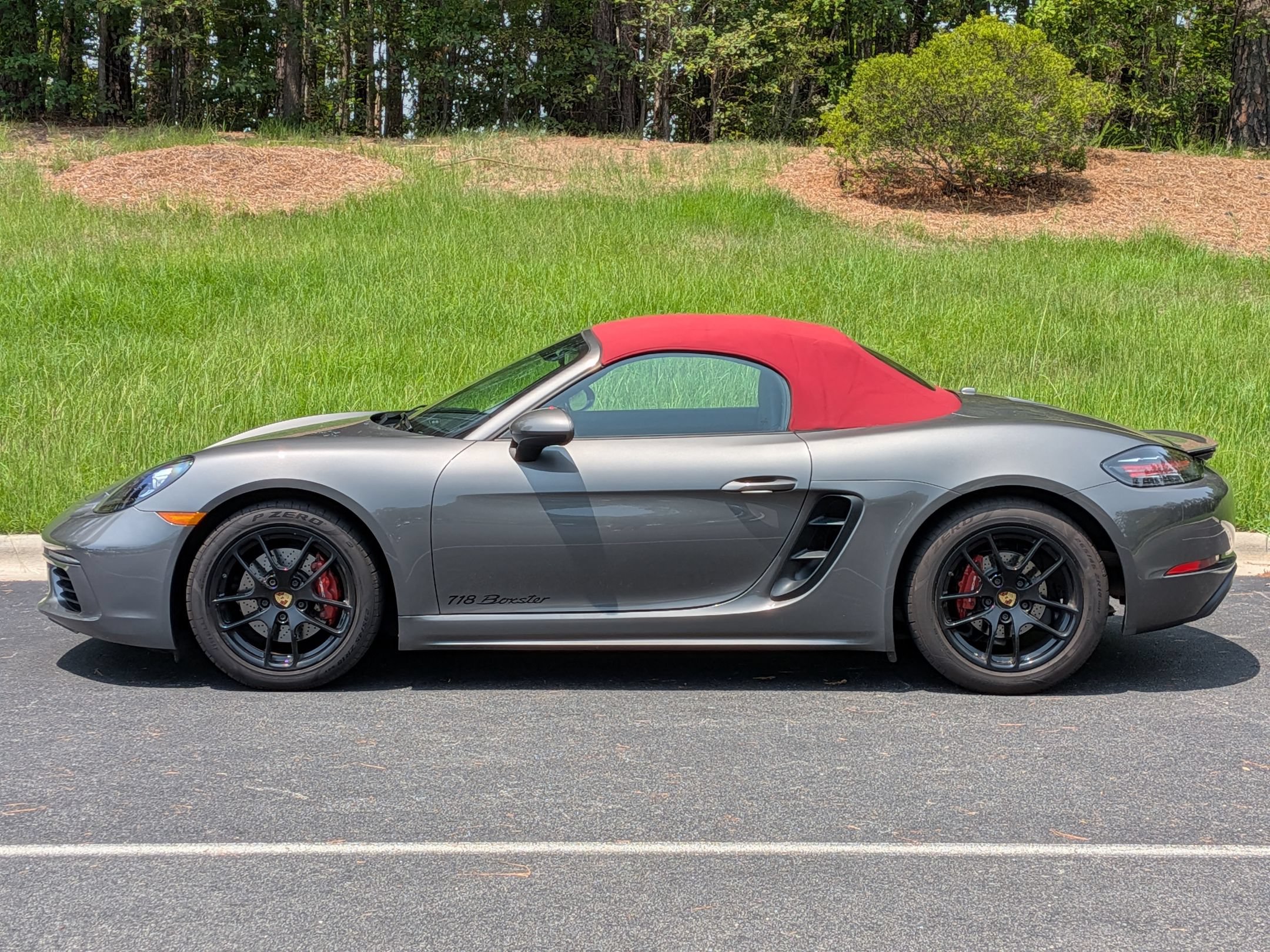 Certified 2019 Porsche 718 Boxster RWD image 2