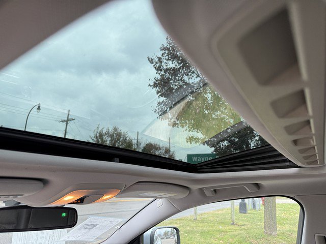 Used 2011 Volvo XC70 3.2 image 13