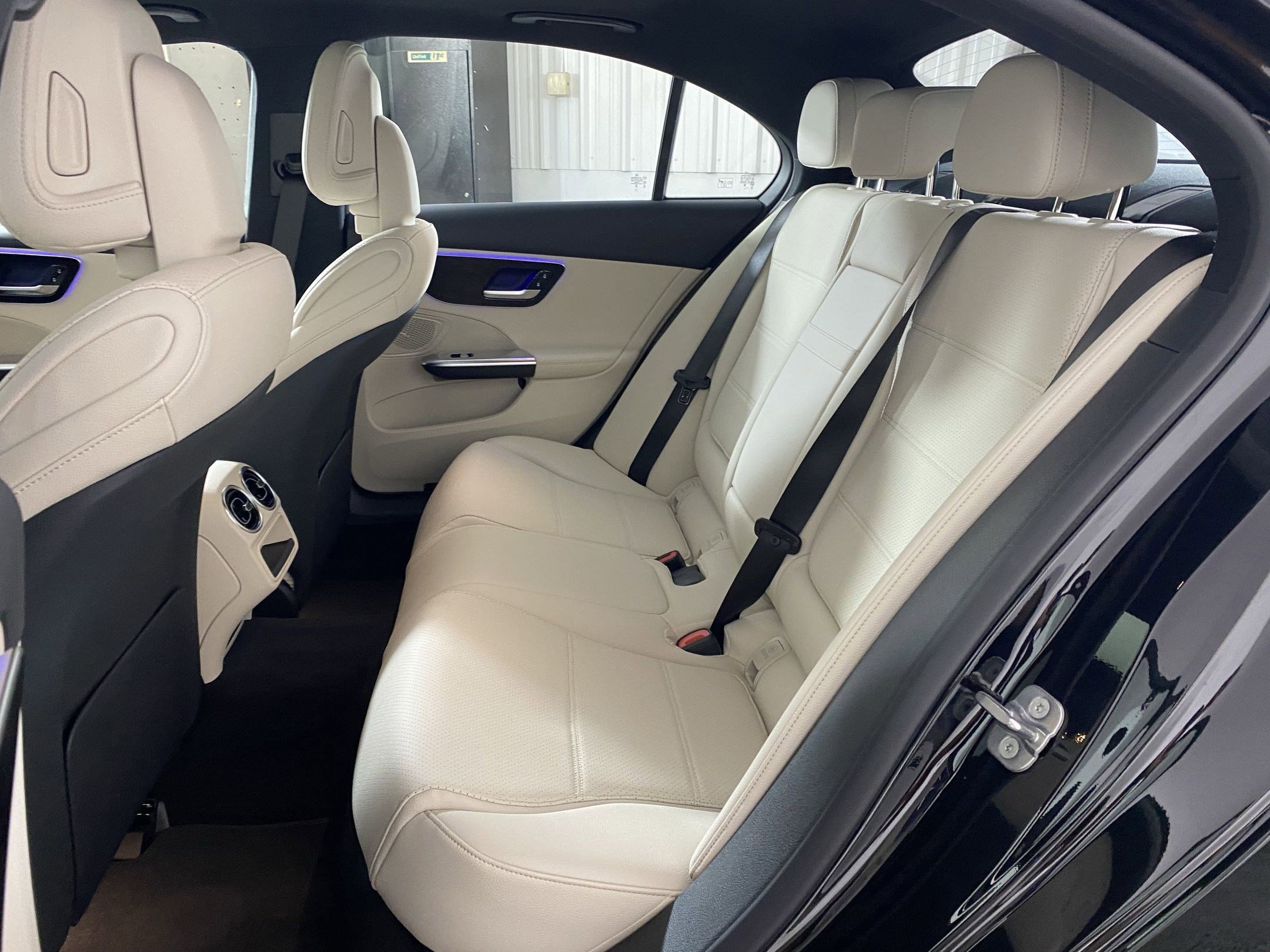 Used 2025 Mercedes-Benz C 300 C 300 image 13