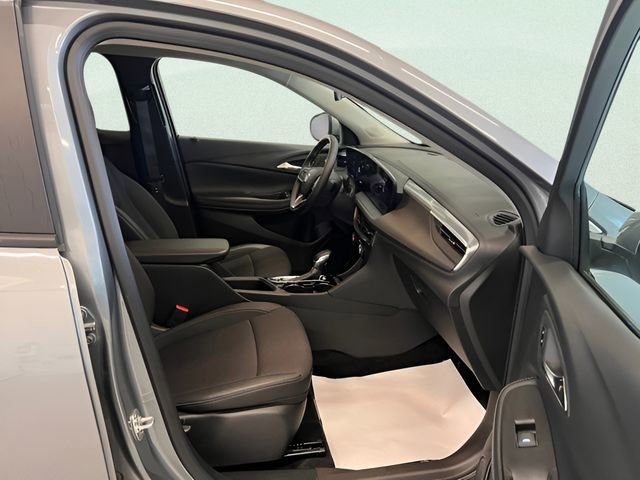 Used 2025 Buick Encore GX Preferred AWD/4WD image 8