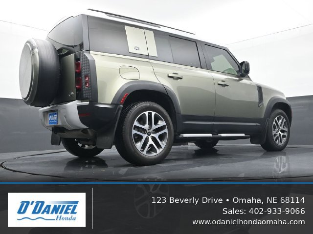 Used 2020 Land Rover Defender 110 HSE AWD/4WD image 12
