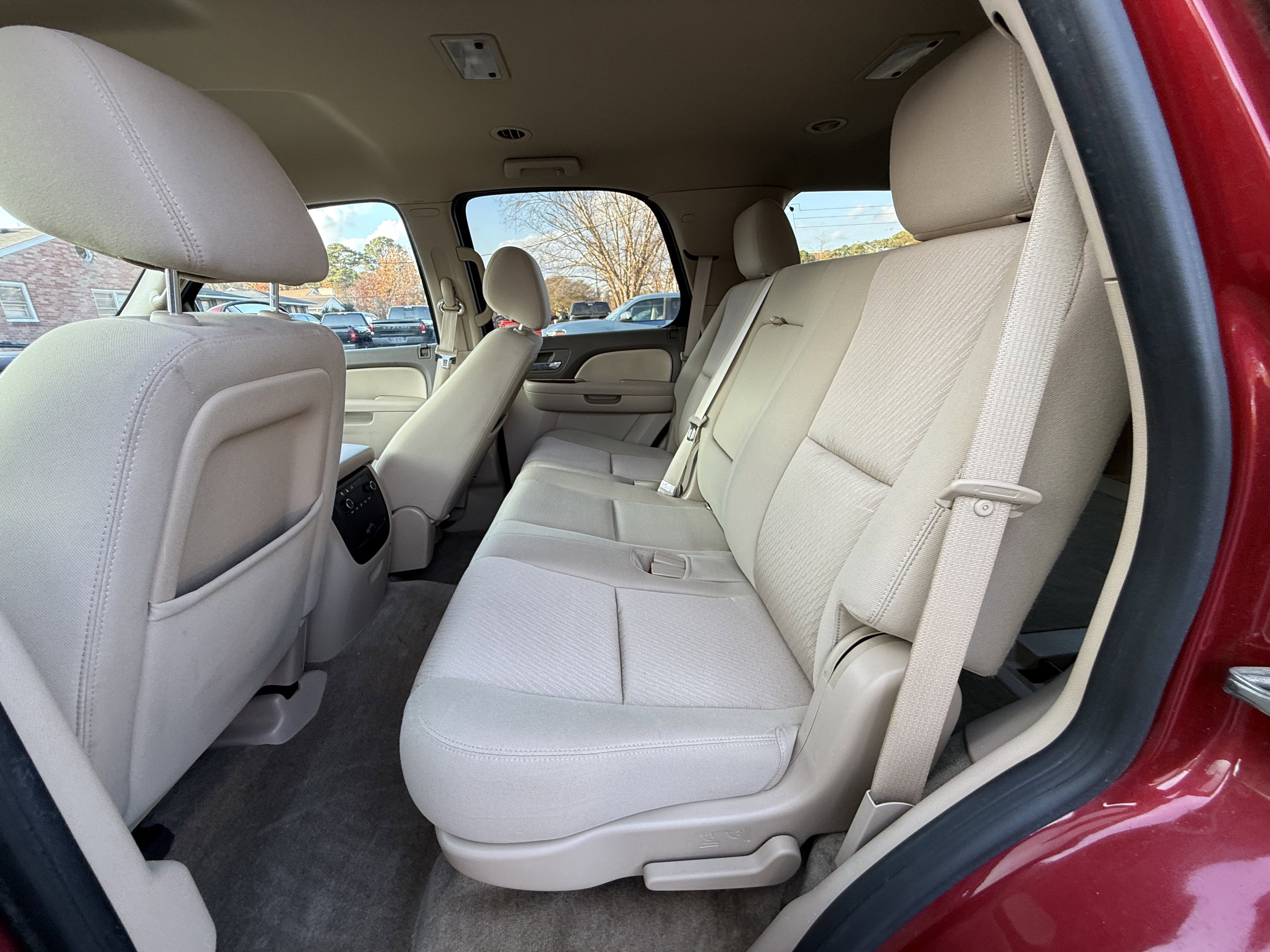 Used 2012 Chevrolet Tahoe LS image 13