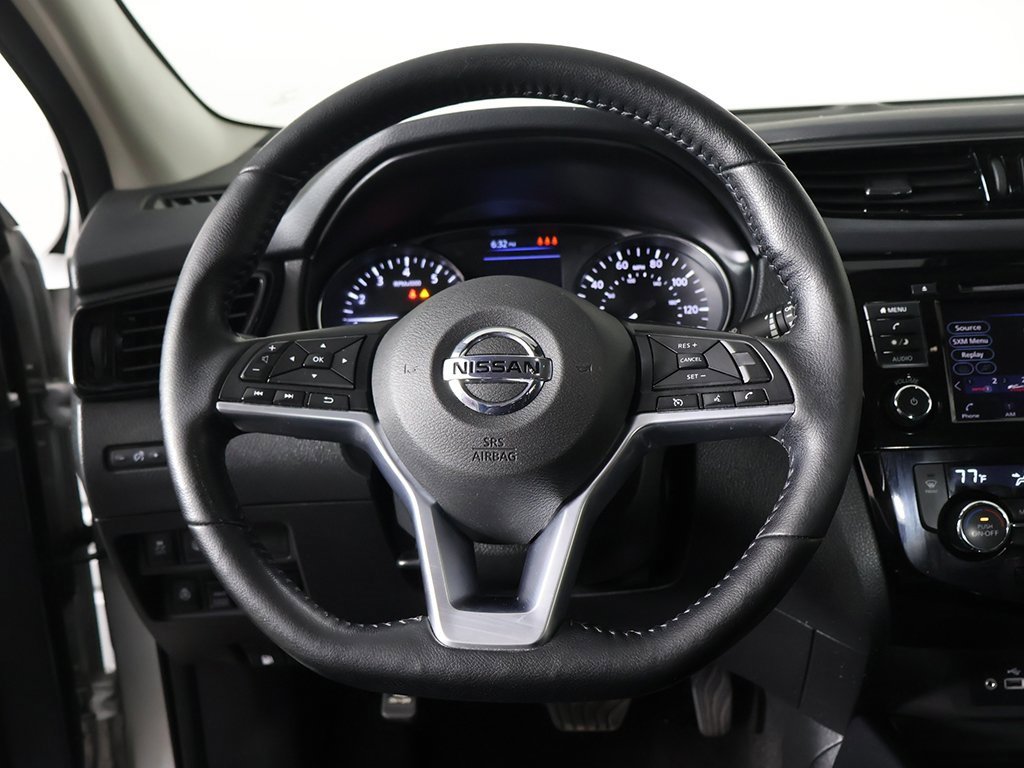 Used 2022 Nissan Rogue Sport SV image 35