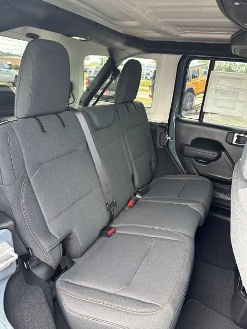 New 2026 Jeep Wrangler Unlimited Sport AWD/4WD image 25