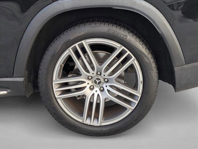 Used 2021 Mercedes-Benz GLS 450 4MATIC image 19