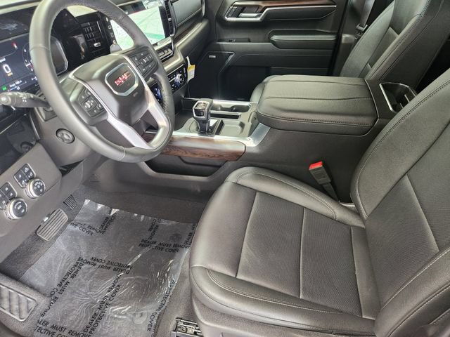 Used 2025 GMC Sierra 1500 SLT AWD/4WD image 4