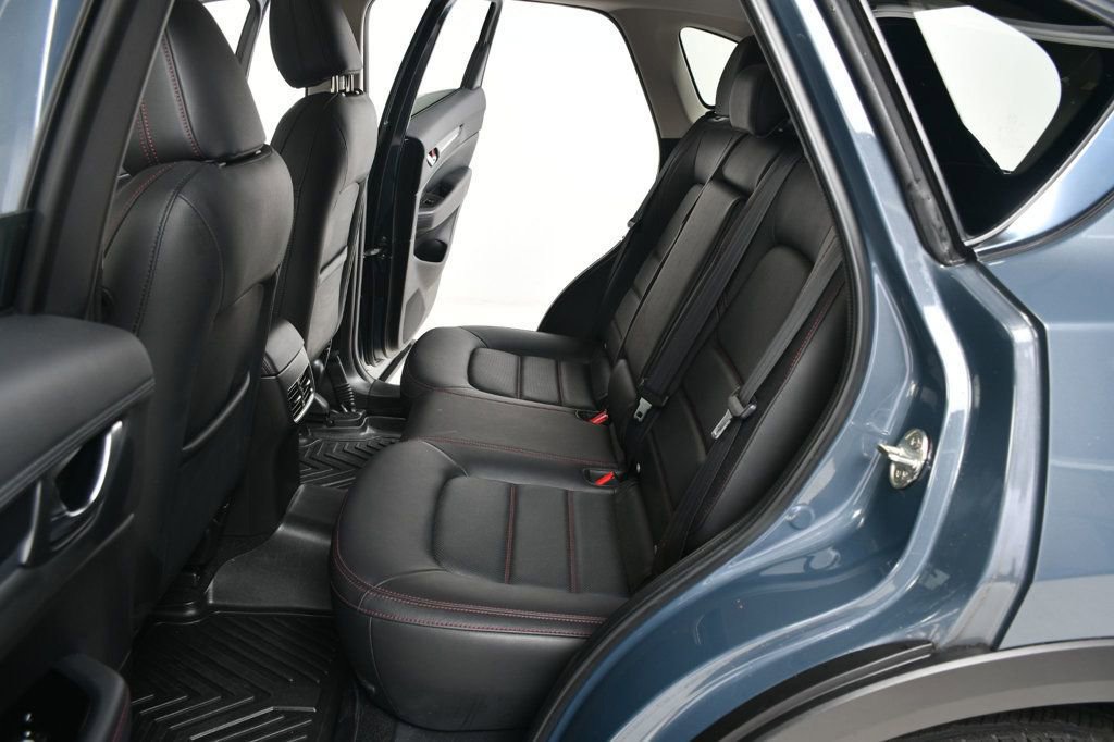 Used 2022 MAZDA CX-5 Carbon Edition image 33