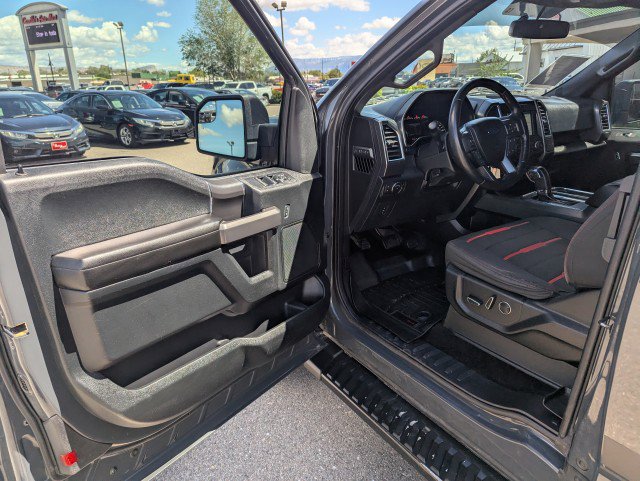Used 2016 Ford F150 XLT w/ Equipment Group 302A Luxury image 8