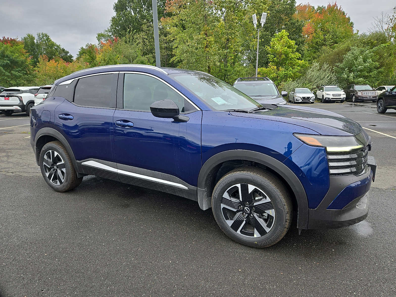New 2027 Nissan Kicks SV AWD/4WD image 3