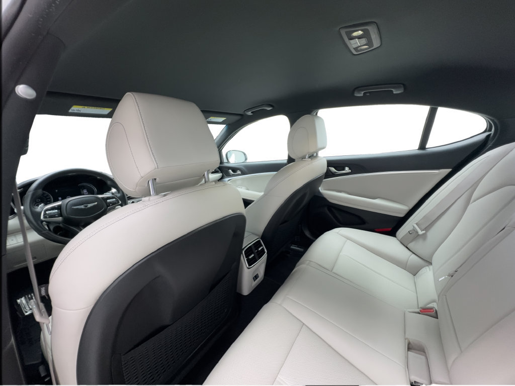 Used 2024 Genesis G70 2.5T AWD/4WD image 25