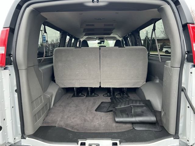 Certified 2025 Chevrolet Express 3500 LT w/ LT Preferred Equipment Group image 23