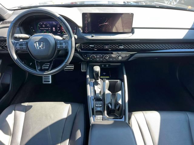 Used 2025 Honda Accord Sport image 14