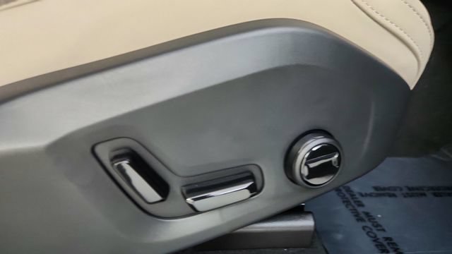 New 2026 Volvo XC90 B5 Plus AWD/4WD image 39