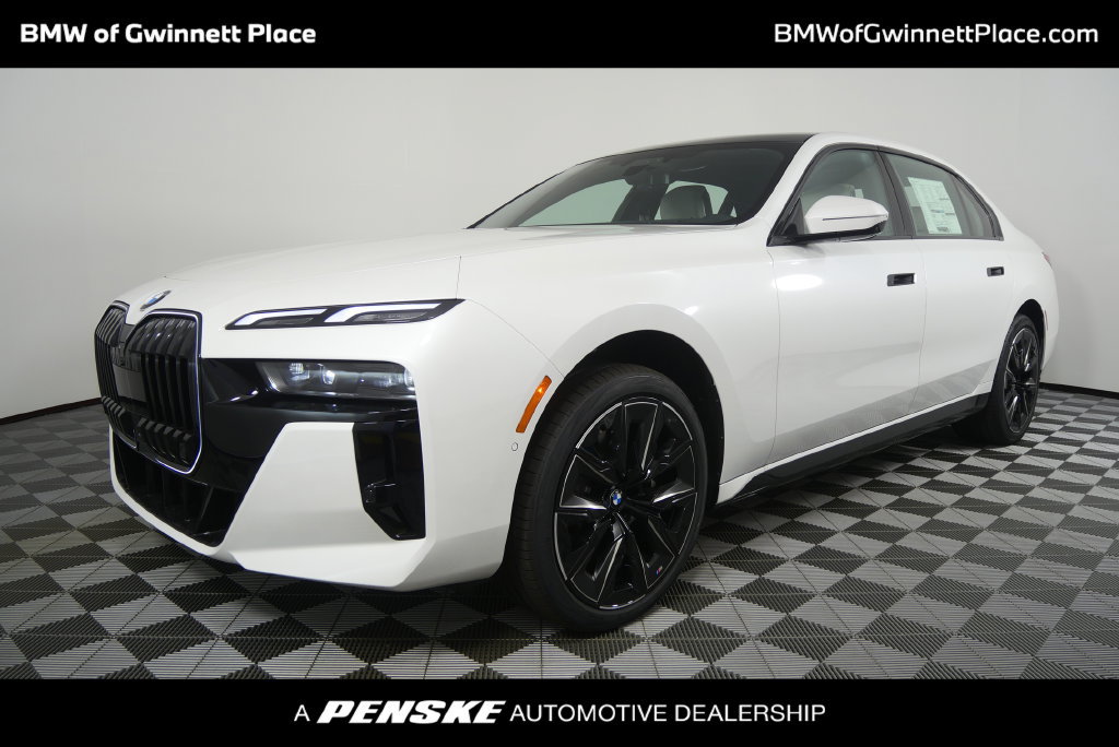 New 2026 BMW 740i