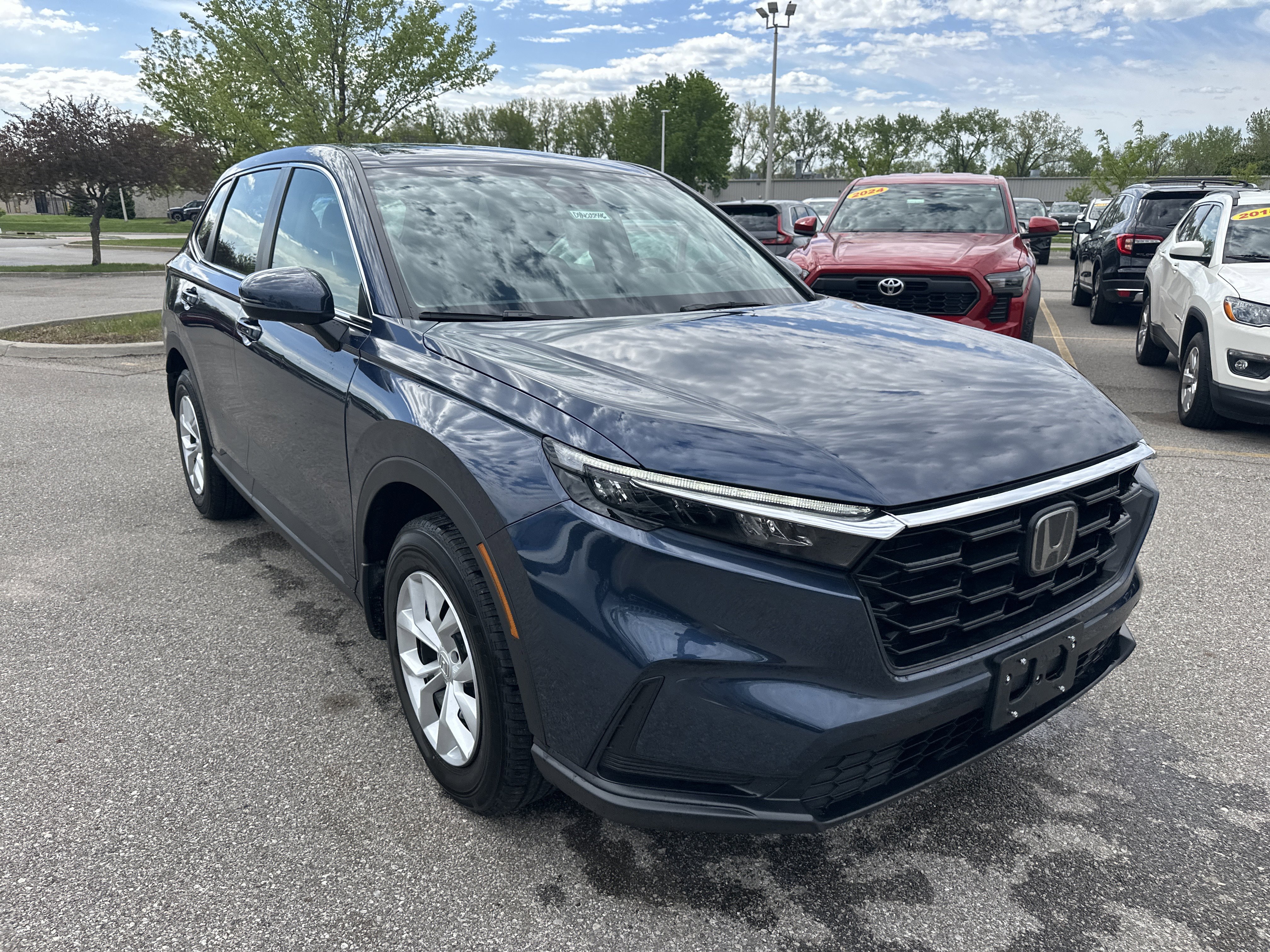 Certified 2023 Honda CR-V LX image 2