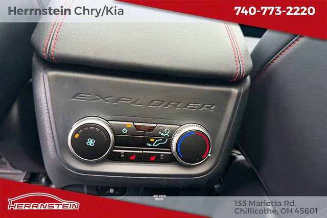Used 2025 Ford Explorer ST-Line w/ Premium Package image 22