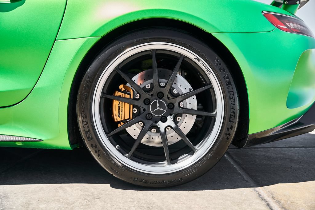Used 2018 Mercedes-Benz AMG GT R image 32
