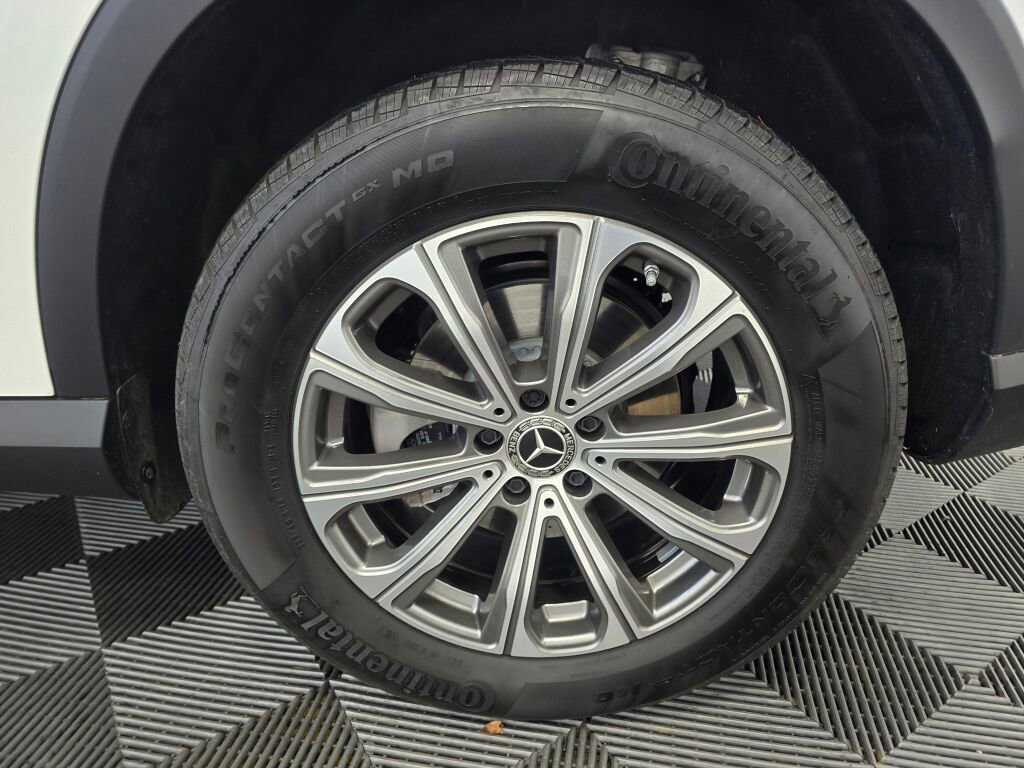 Used 2025 Mercedes-Benz GLC 300 GLC 300 image 20