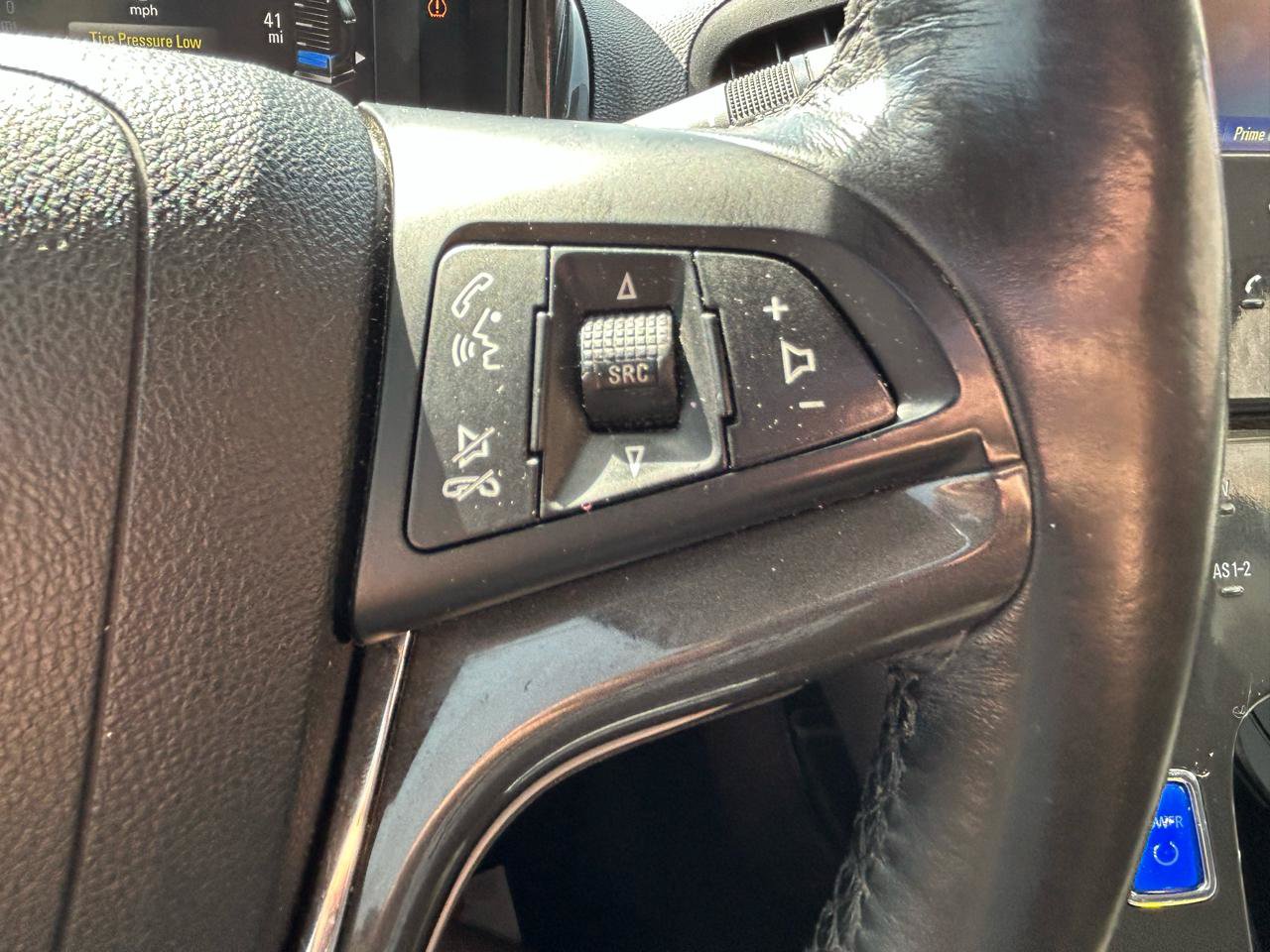 Used 2014 Chevrolet Volt FWD image 18