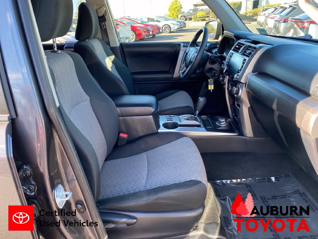 Certified 2021 Toyota 4Runner SR5 AWD/4WD image 23