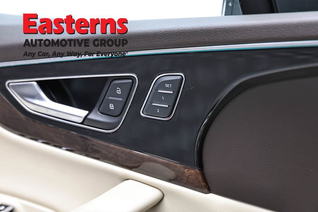 Used 2019 Audi Q7 3.0T Prestige w/ Prestige Package AWD/4WD image 22