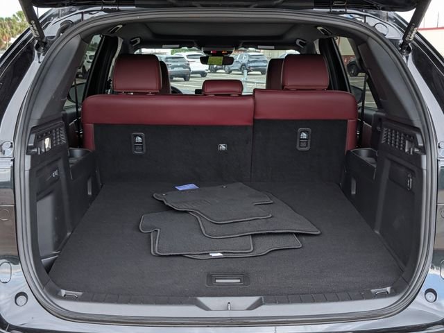 Certified 2025 MAZDA CX-70 3.3 Turbo S w/ Premium Package AWD/4WD image 29