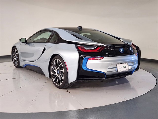 Used 2016 BMW i8 image 5